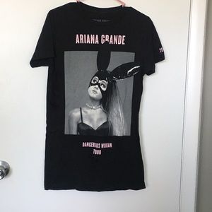 Ariana grande shirt
